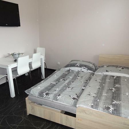 Apartman Lednicka Бржецлав Экстерьер фото