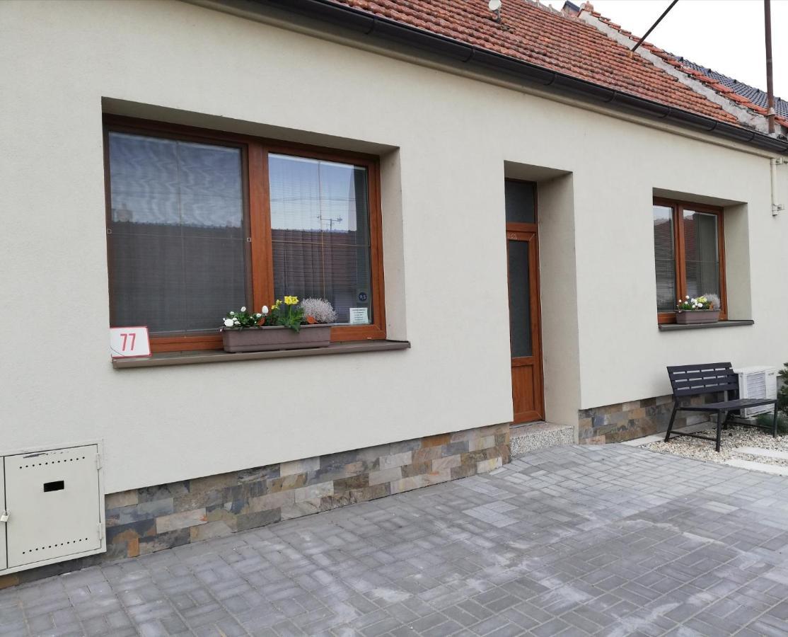 Apartman Lednicka Бржецлав Экстерьер фото