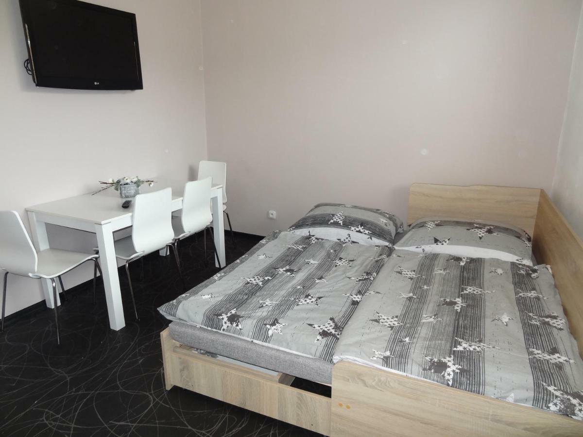 Apartman Lednicka Бржецлав Экстерьер фото